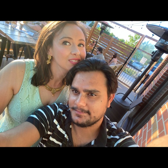 Meet your Posher, Victoria - Picture 2 of 3